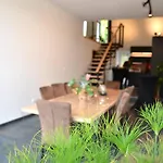 Loft Industriel Dans Ancienne Grange *