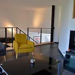 Loft Industriel Dans Ancienne Grange