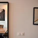 Loft Industriel Dans Ancienne Grange Holiday home *